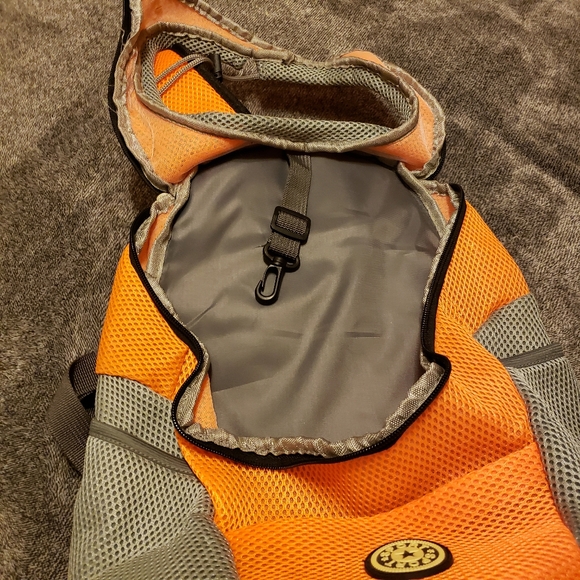 Mid to Small Pet 🐶 Backpack “Paw Sport” - Picture 6 of 9